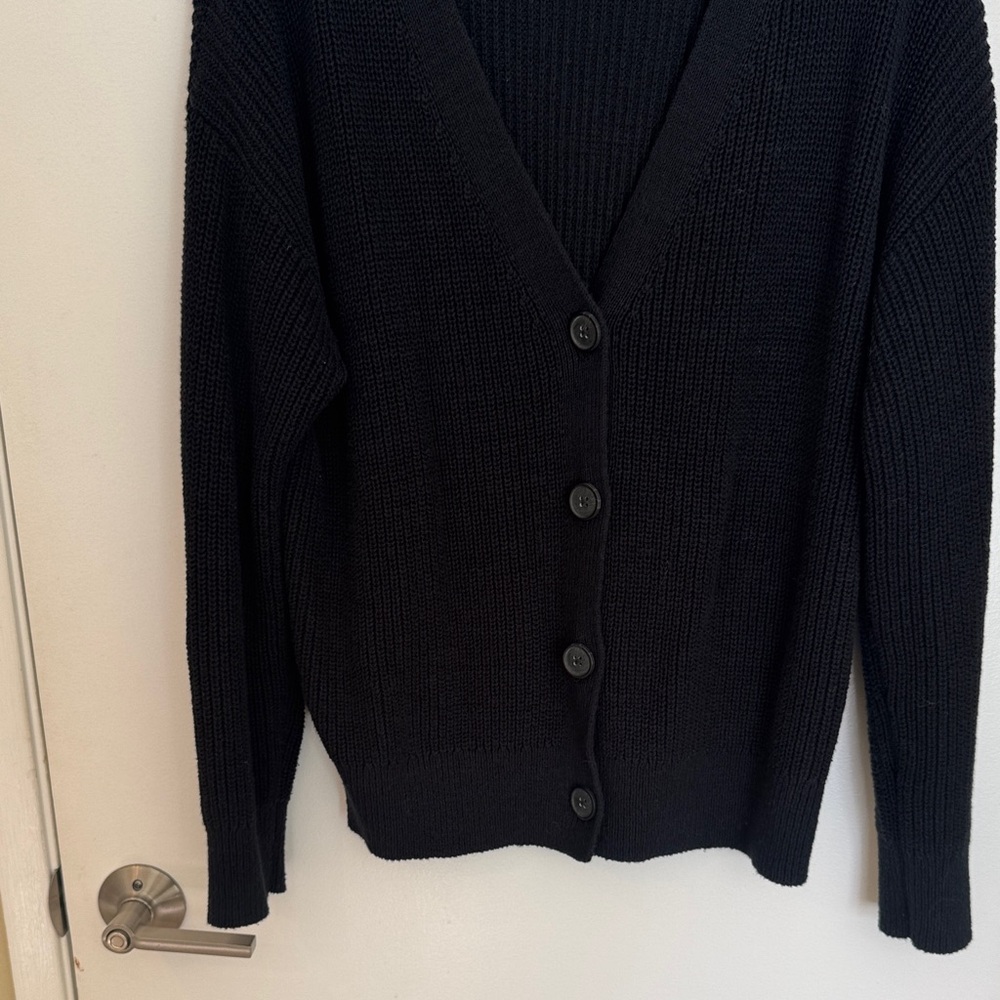 Old Navy Women's Classic Black Cardigan - Picture 6 of 8